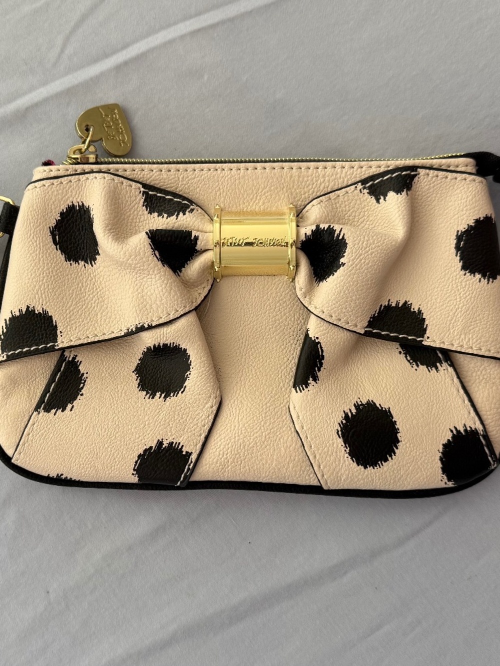 Betsey Johnson Black & Cream Clutch Bag with Bow NWOT